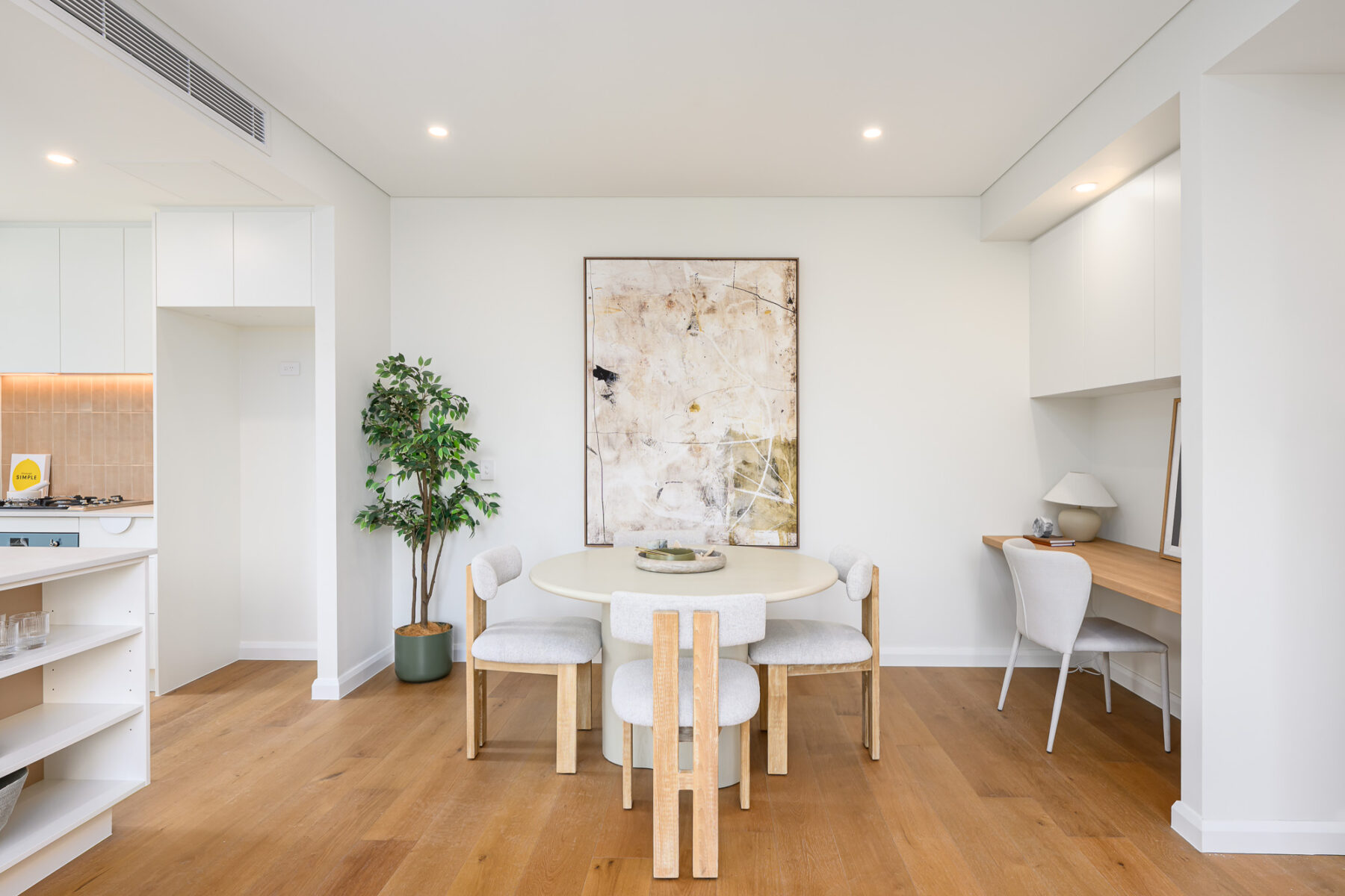 Prosper, Kogarah